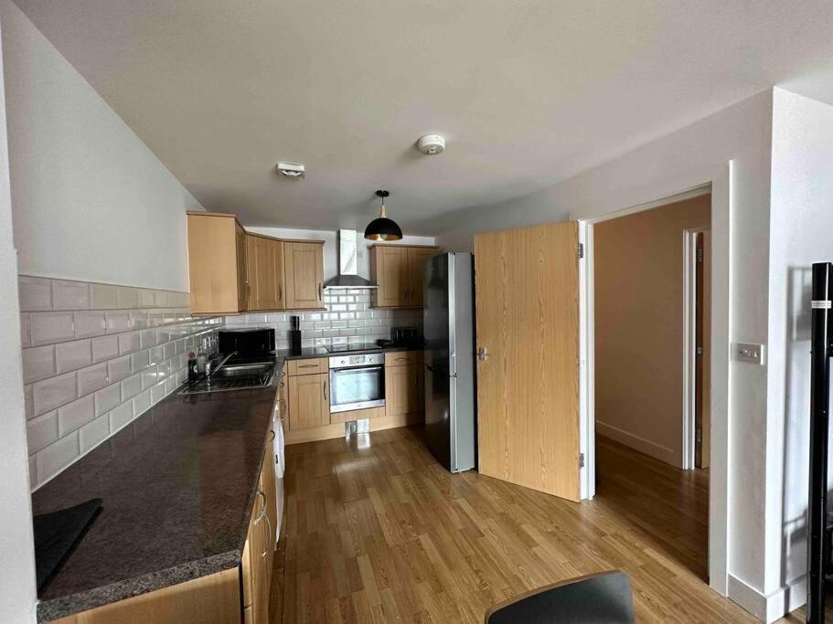Апартаменты Bright And Cosy 1 Bed Flat Next To Tower Bridge Лондон Экстерьер фото